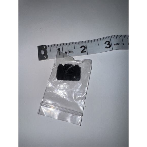 Green Camera Pin Brooch - Picture 2 of 2